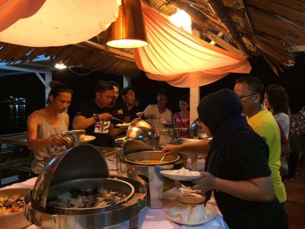 마리나 베이 리조트 앤 레스토랑 Kampung Genting 외부 사진